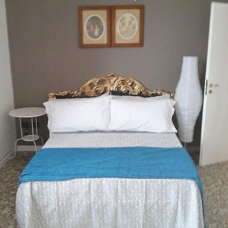 L.T. Schneider B&B ボローニャ エクステリア 写真